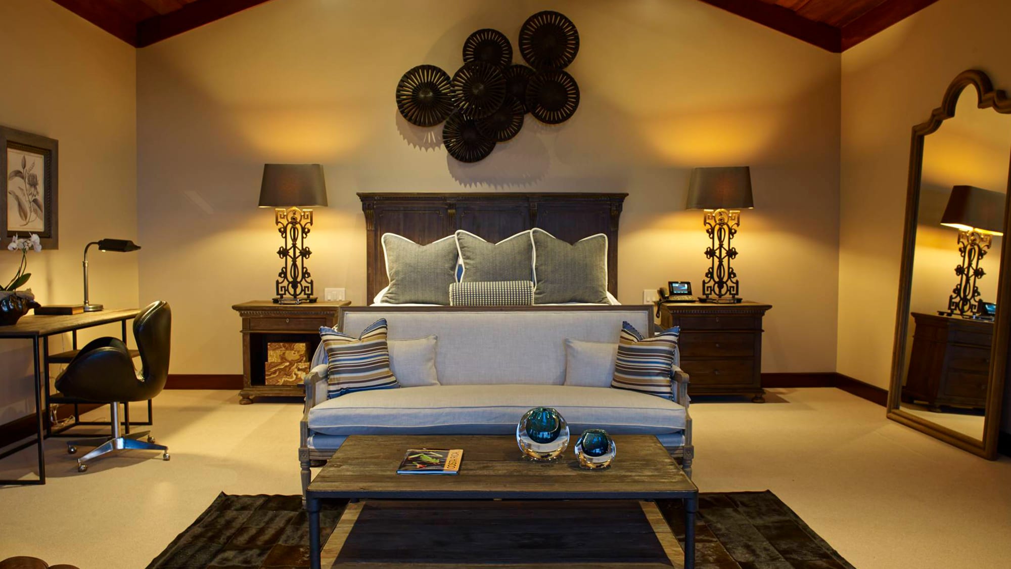 Rooms & Suites Gallery - Hacienda AltaGracia Resort in Costa Rica