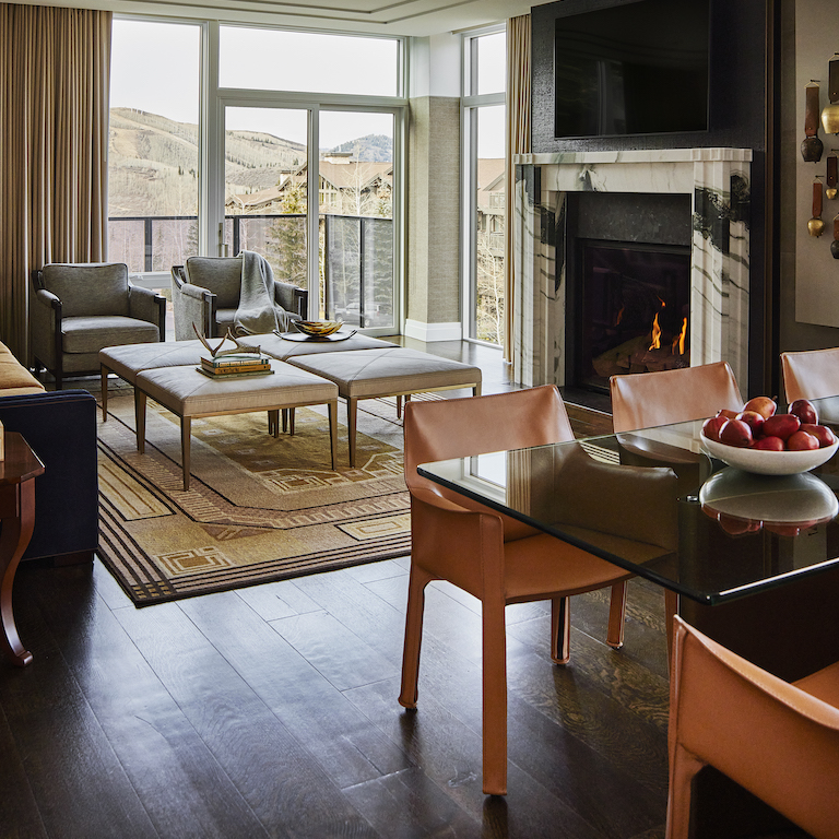 Living/dining room in guest suite