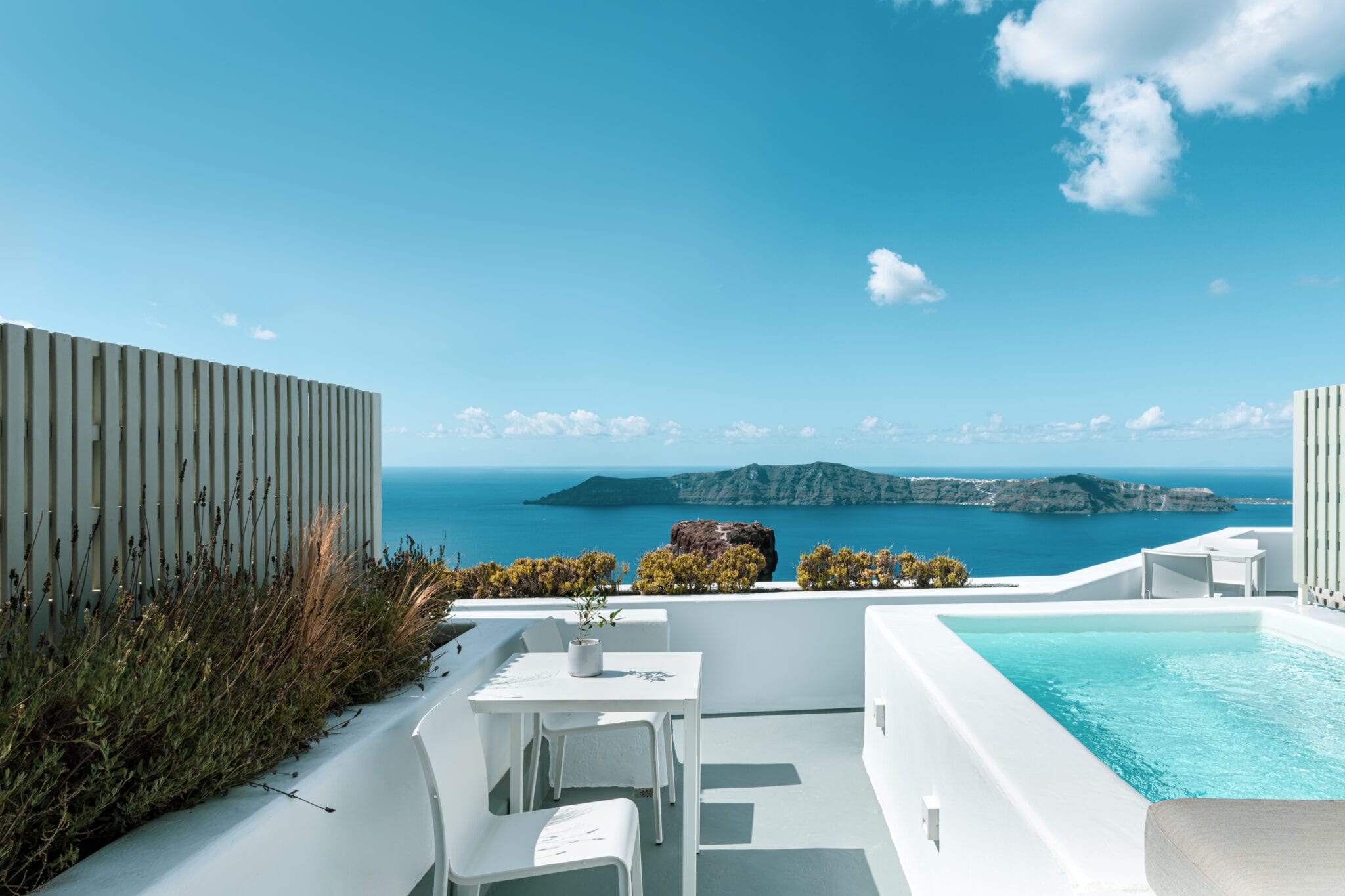 Grace Hotel Accommodations Gallery | Luxury Resort in Santorini, Greece