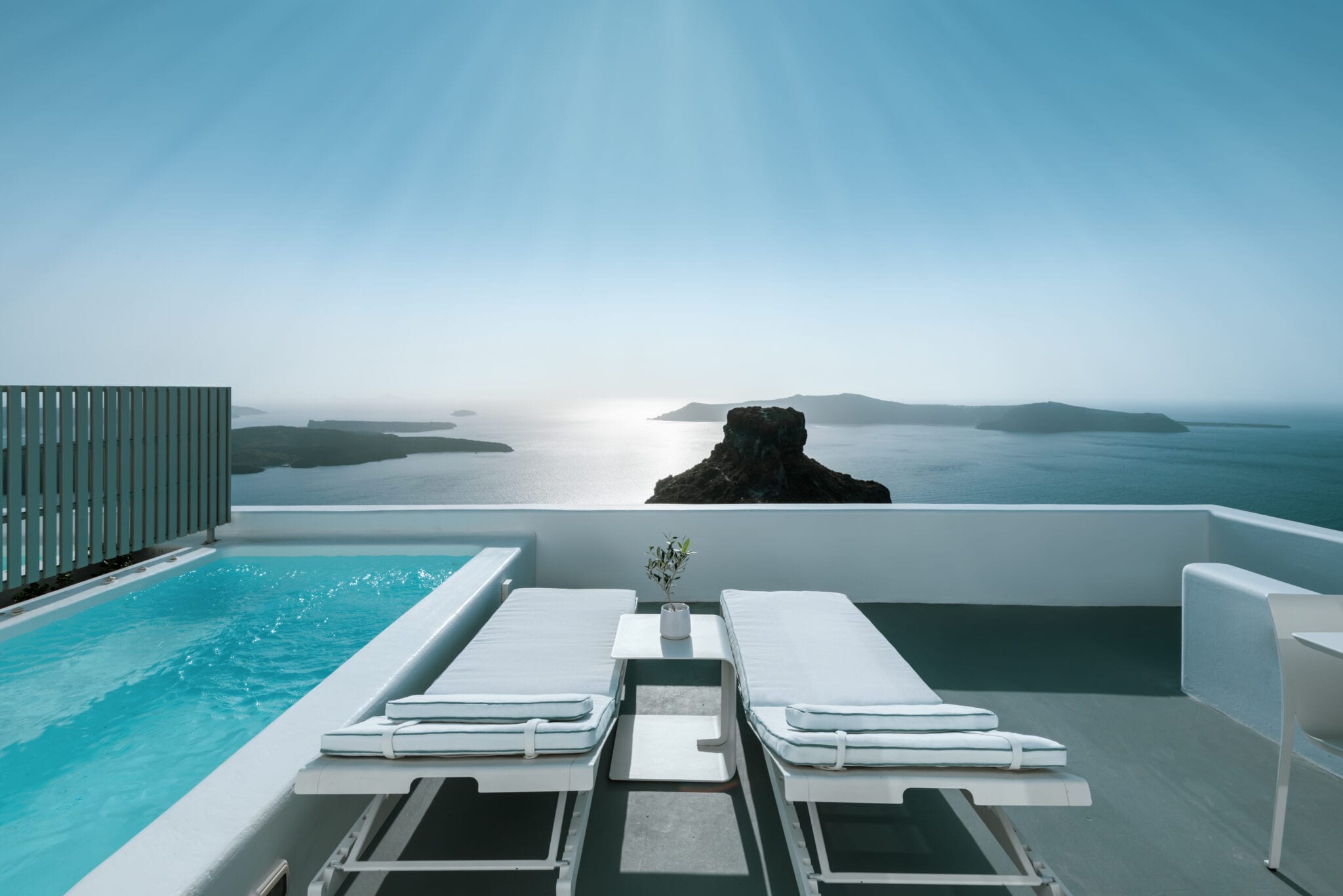 Grace Hotel Accommodations Gallery | Luxury Resort in Santorini, Greece