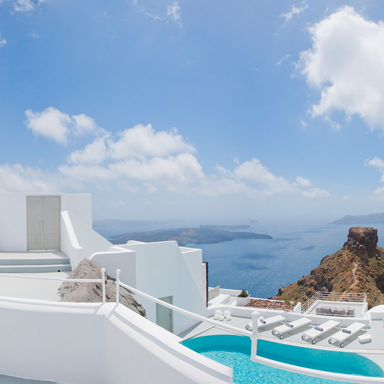 Luxury Accommodations at Grace Hotel | Luxury Hotel in Santorini, Greece