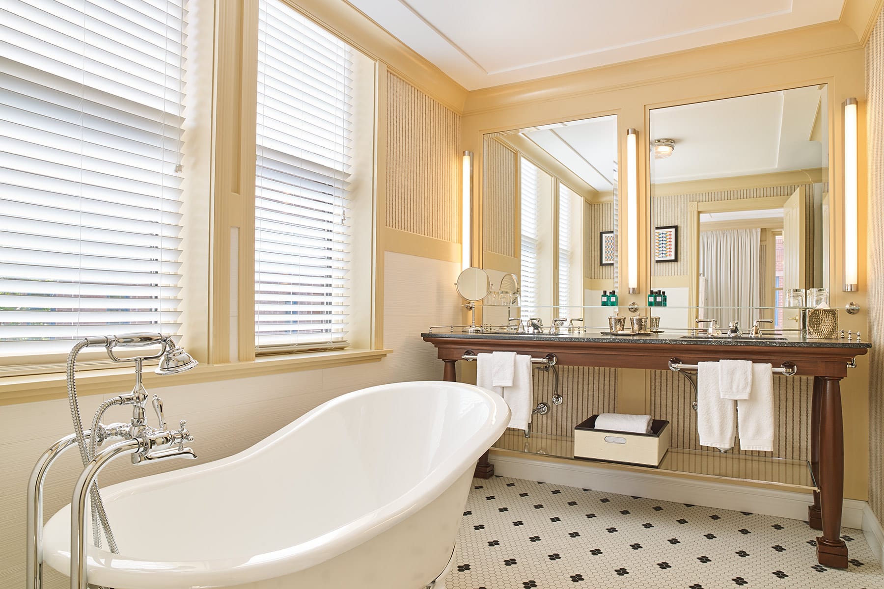 Hotel Jerome Residential Suite Hotel Jerome in Aspen, CO