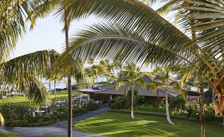 Dining at Mauna Lani CanoeHouse, HāLani, Hā Bar Auberge Resorts