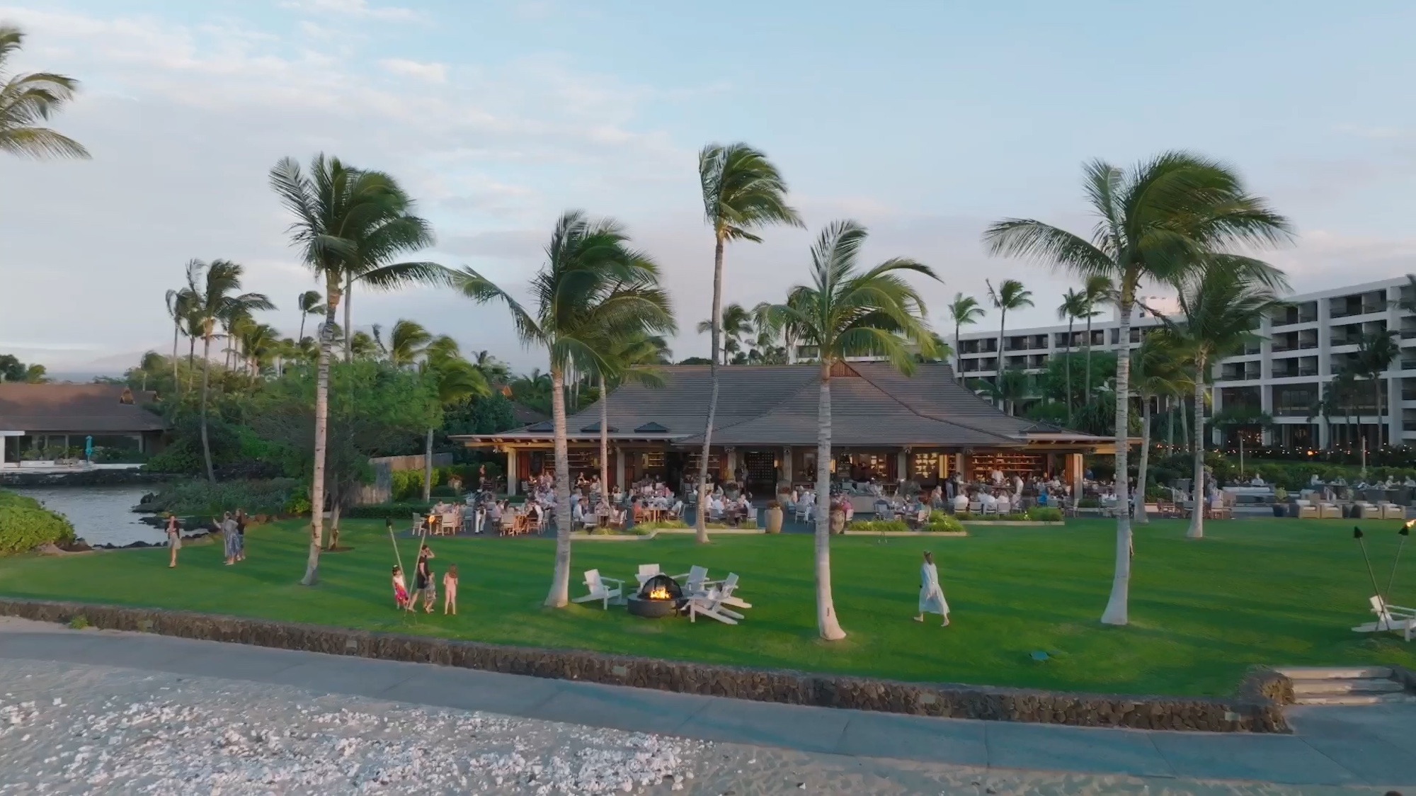 Dining at Mauna Lani CanoeHouse, HāLani, Hā Bar Auberge Resorts