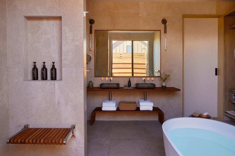 Arbor Two Double Cottage Mobility/Hearing Accessible w/ 3x3 Shower/Tub Stanly Ranch