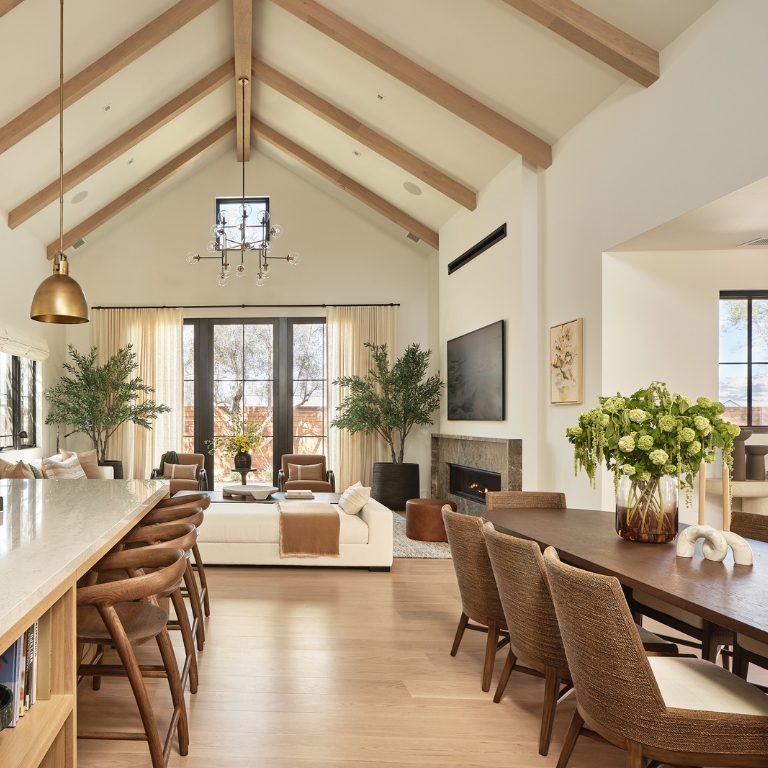 Five Bedroom Vineyard Home with Four Kings and One Queen - Stanly Ranch