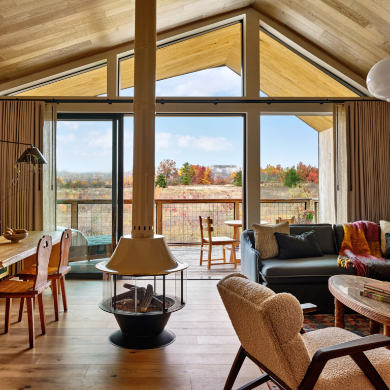 Ridge Suite with Living Room | Wildflower Farms
